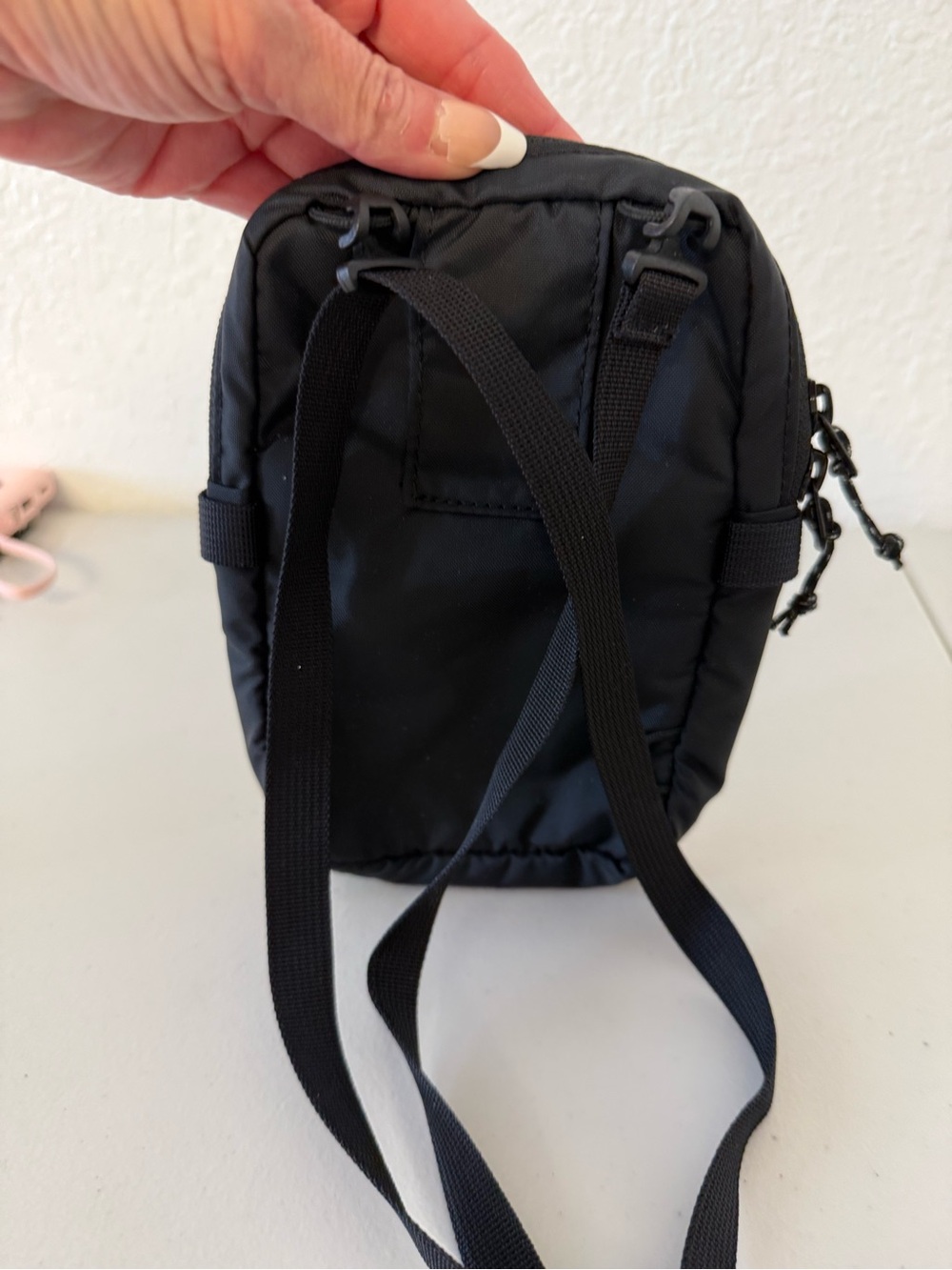 Fjallraven High Coast Pocket Black Mini Crossbody Travel Bag - Picture 6 of 11